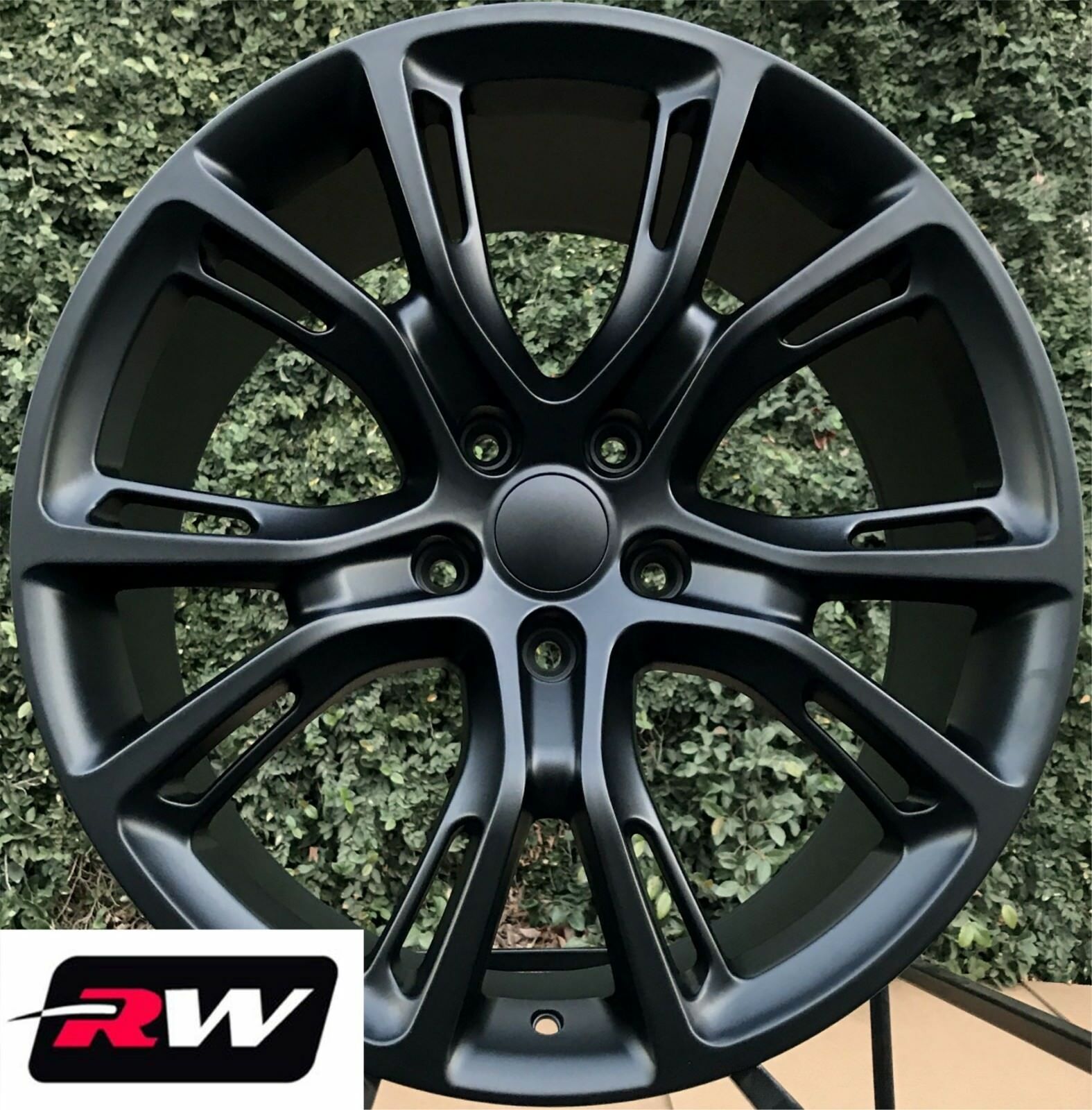 2011 Jeep Grand Cherokee Black Rims